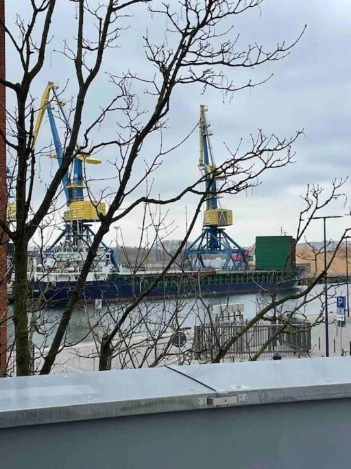 Dock 07 - Modernes 4 Sterne-Ferienapartment Direkt Am Hafen Wißmar Εξωτερικό φωτογραφία